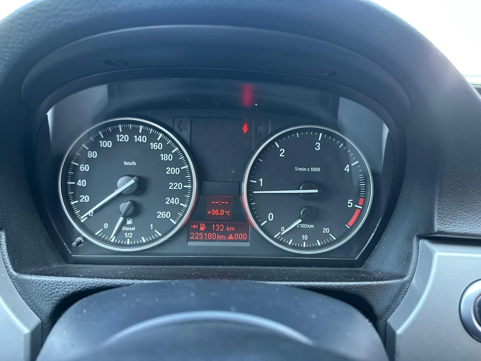 BMW 320 320d, снимка 14 - Автомобили и джипове - 55306611