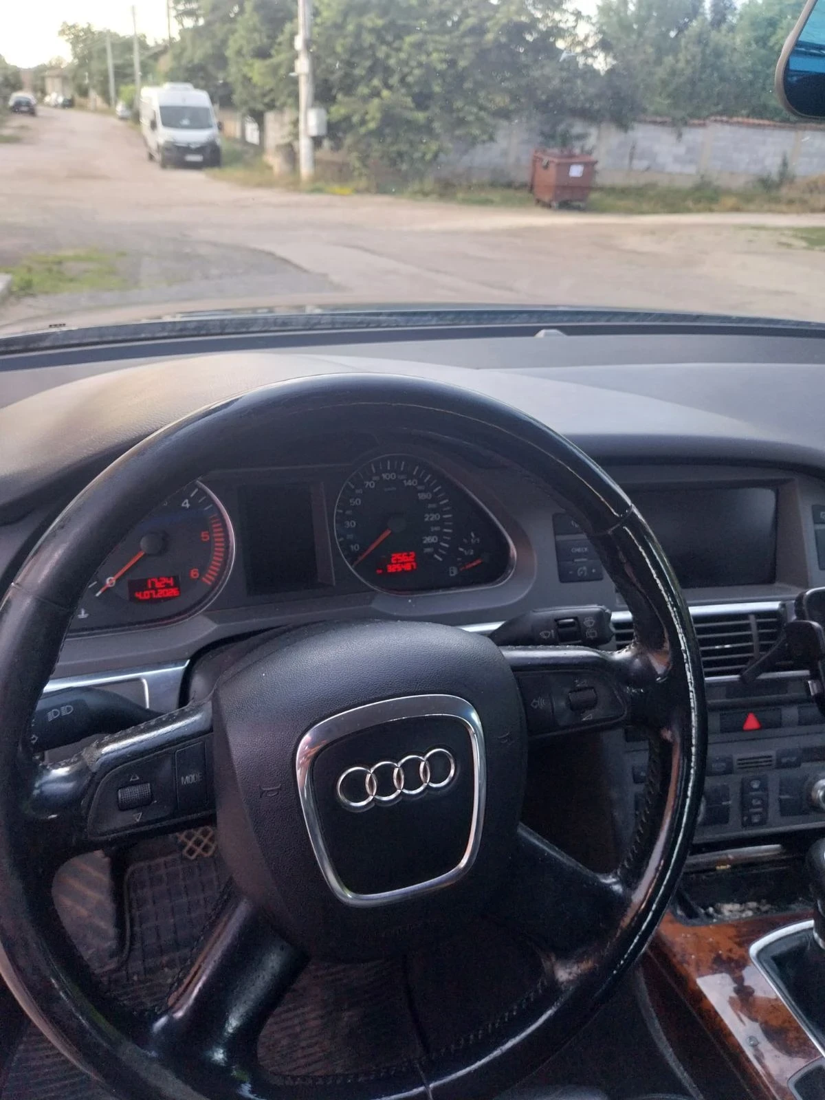 Audi A4, снимка 2 - Автомобили и джипове - 55589756