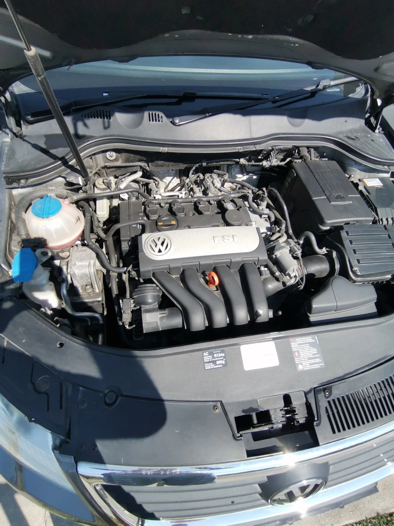 VW Passat, снимка 13 - Автомобили и джипове - 55944023