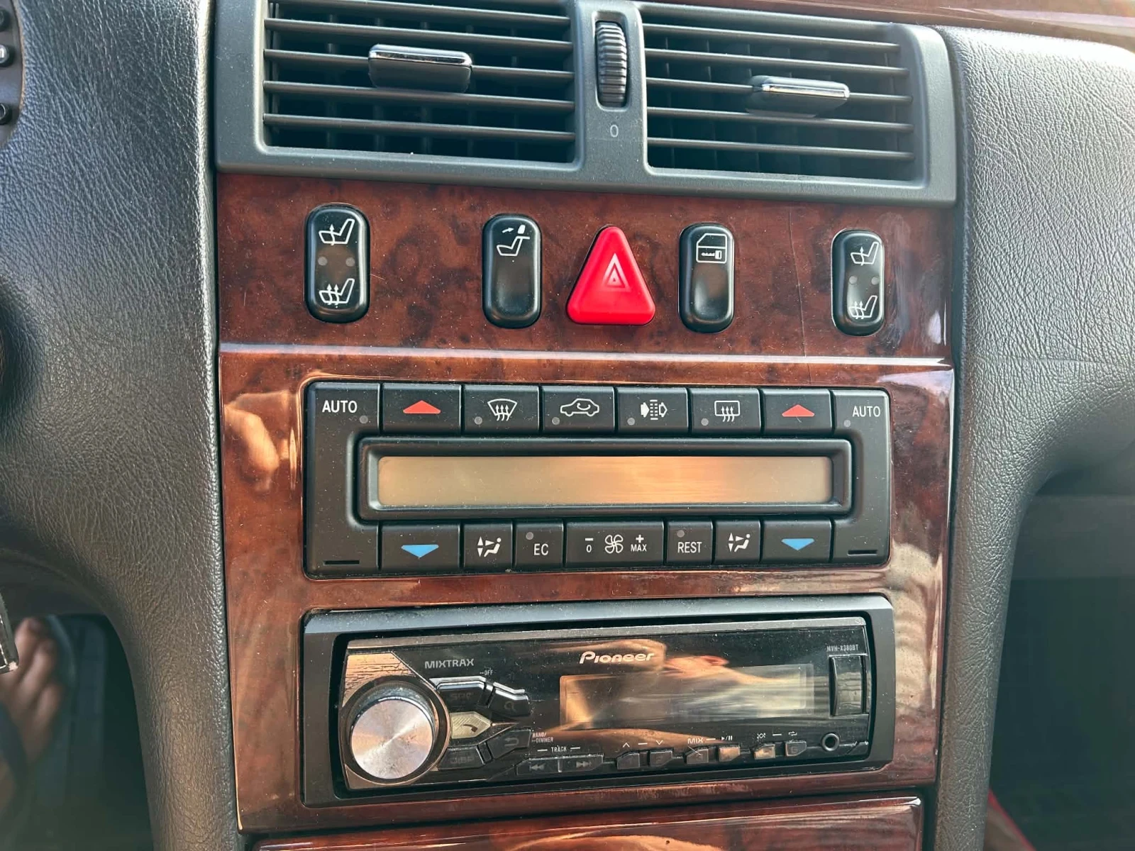 Mercedes-Benz E 430, снимка 10 - Автомобили и джипове - 56165878