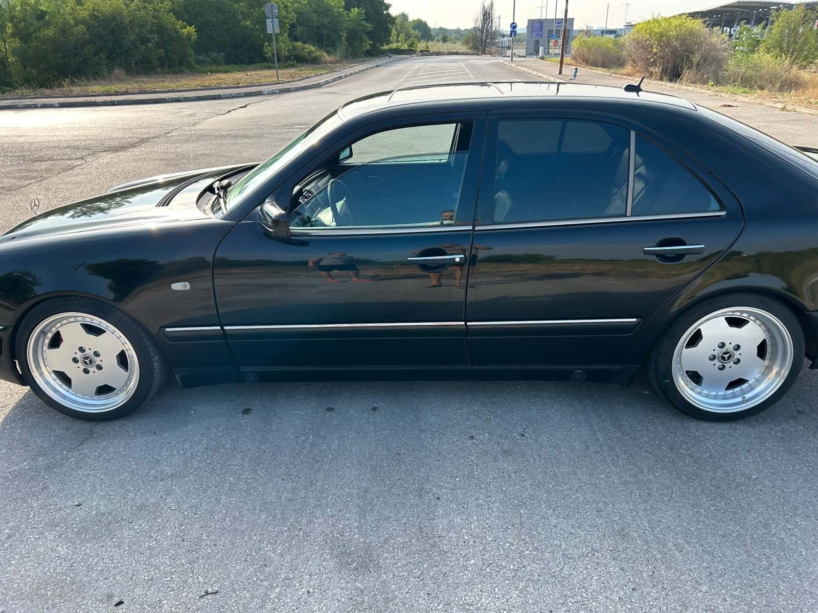 Mercedes-Benz E 430, снимка 5 - Автомобили и джипове - 56165878