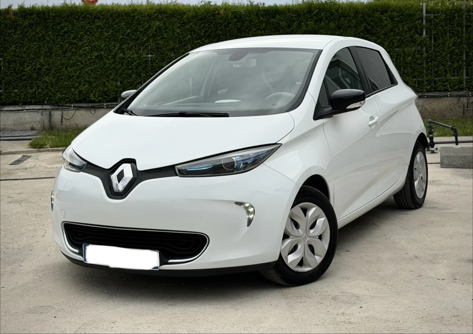 Renault Zoe 22kwh Собствена батерия* Термопомпа R-версия