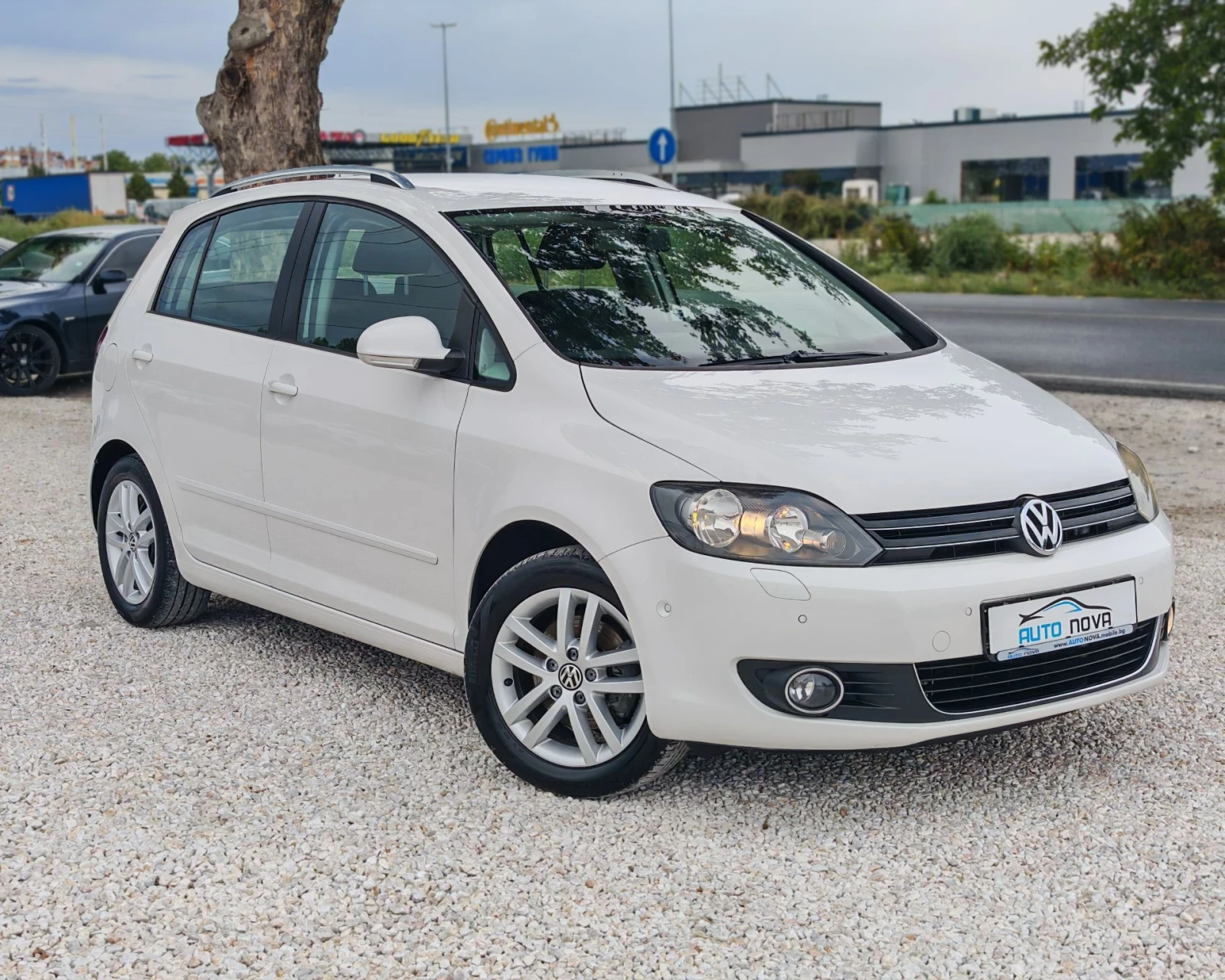 VW Golf Plus 1.4 122 К.С. БЕНЗИН! , снимка 16 - Автомобили и джипове - 56332948