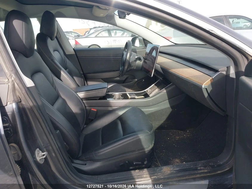 Tesla Model 3 Long Range/Performance, снимка 5 - Автомобили и джипове - 56571307