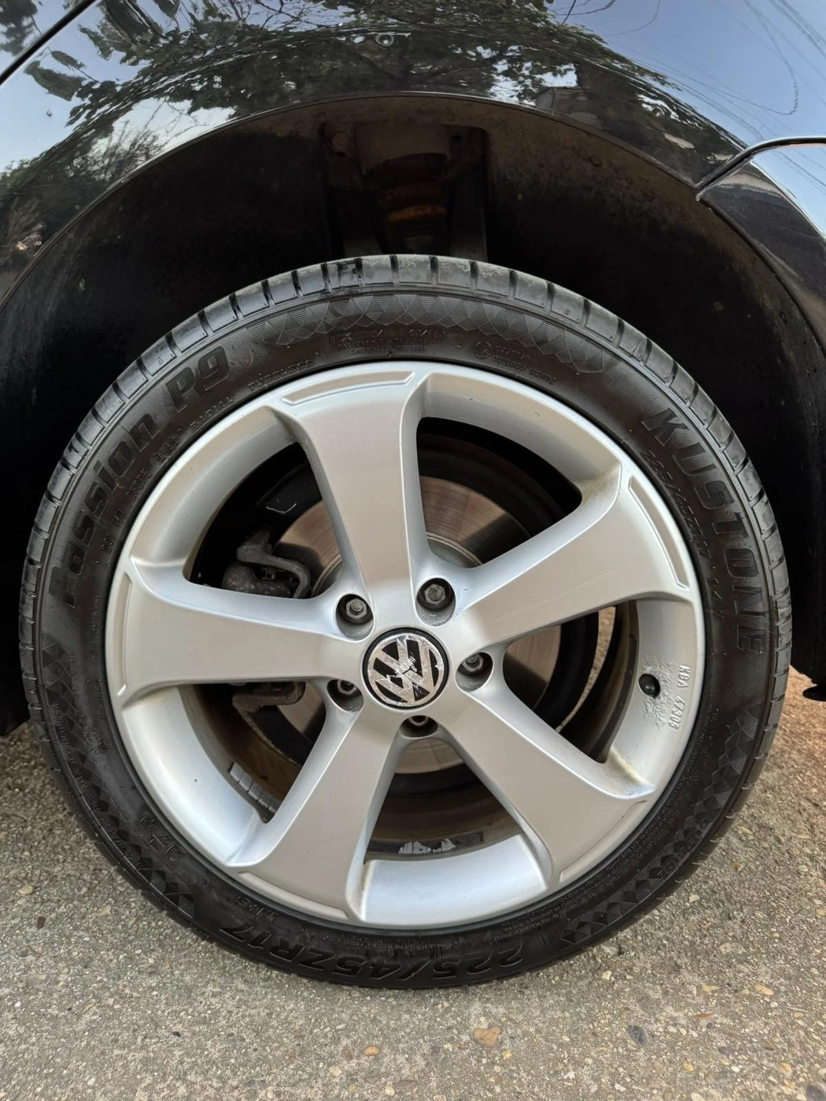 VW Touran, снимка 15 - Автомобили и джипове - 56710468