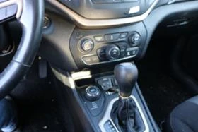 Jeep Cherokee 2.4 MultiAir, снимка 14