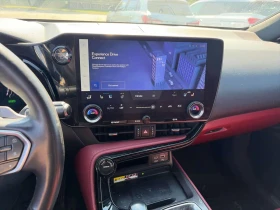 Lexus NX 350h ОБДУХВАНЕ / CAMERA / CARFAX / АВТОКРЕДИТ, снимка 9