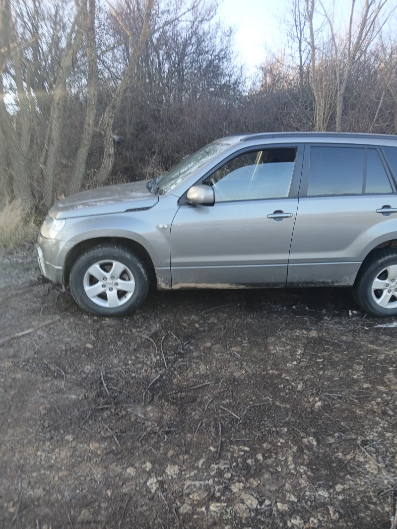 Suzuki Grand vitara, снимка 5 - Автомобили и джипове - 48851682