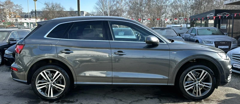 Audi Q5 2.0TDI 190HP S LINE PANO DISTRONIC LANE ASSIST, снимка 4 - Автомобили и джипове - 52812568