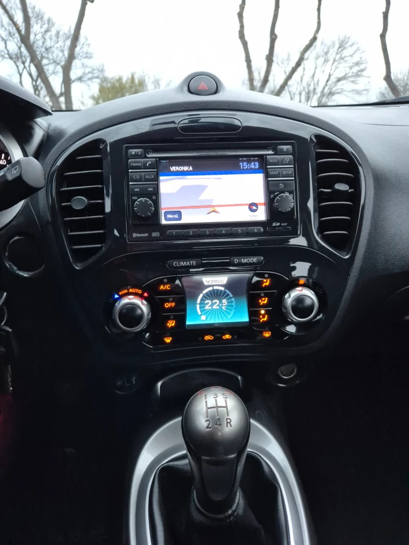 Nissan Juke 1.6 бензин , снимка 12 - Автомобили и джипове - 52870140
