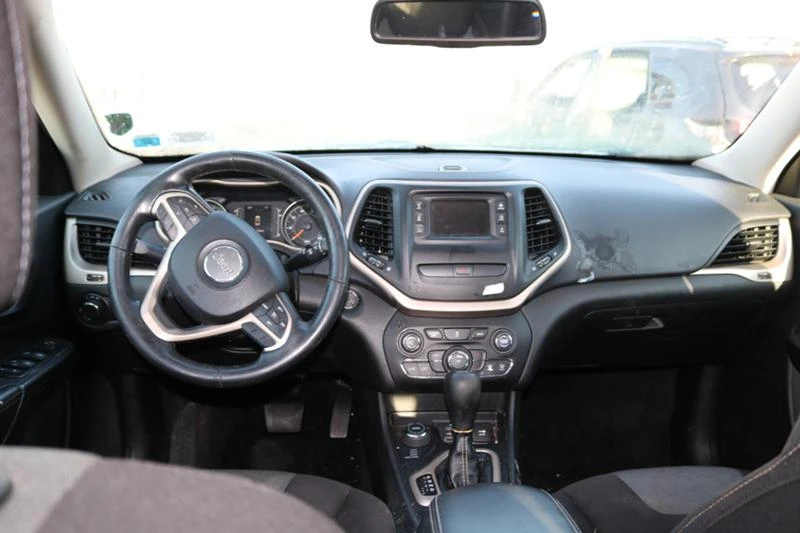 Jeep Cherokee 2.4 MultiAir, снимка 9 - Автомобили и джипове - 30904575