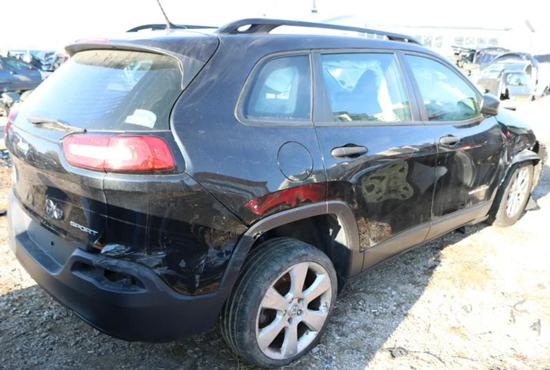 Jeep Cherokee 2.4 MultiAir, снимка 5 - Автомобили и джипове - 30904575