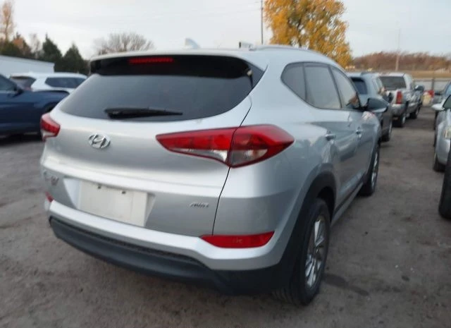 Hyundai Tucson SEL 4x4, снимка 5 - Автомобили и джипове - 49162637