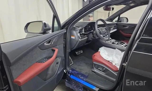 Audi SQ7 * 4.0 TFSI QUATTRO* , снимка 8 - Автомобили и джипове - 54842956