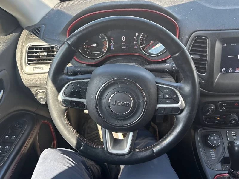 Jeep Compass * Trailhawk * 2 КЛЮЧА * ЛИЦЕНЗИРАН ДИЛЪР * CARFAX, снимка 6 - Автомобили и джипове - 55547346