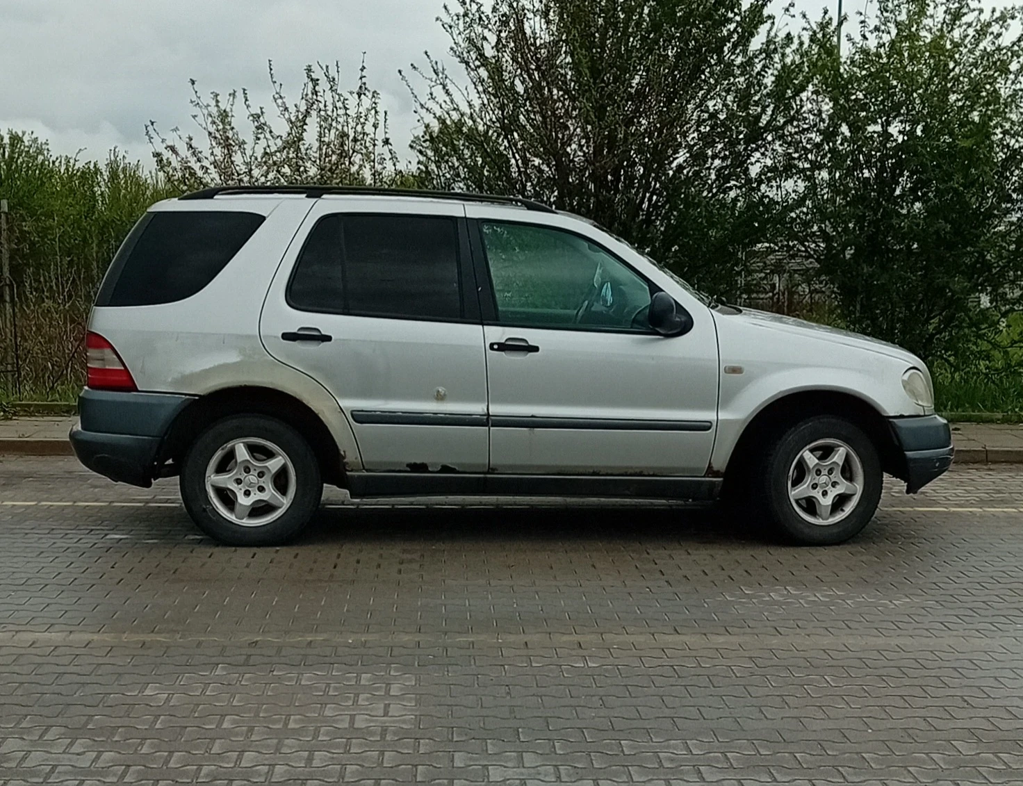 Mercedes-Benz ML 230  - изображение 4