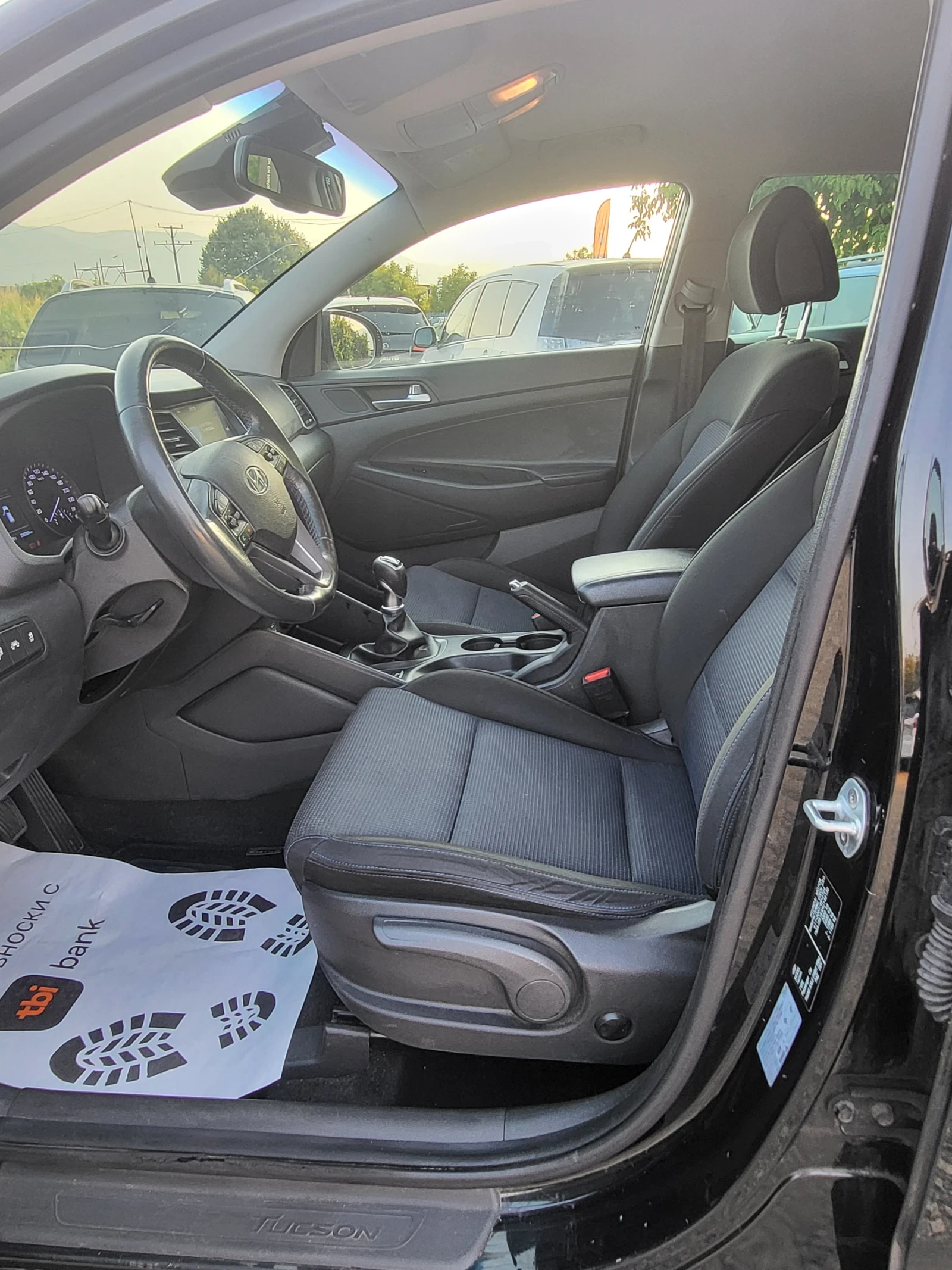 Hyundai Tucson 1.7 CRDI/EURO6 - изображение 9