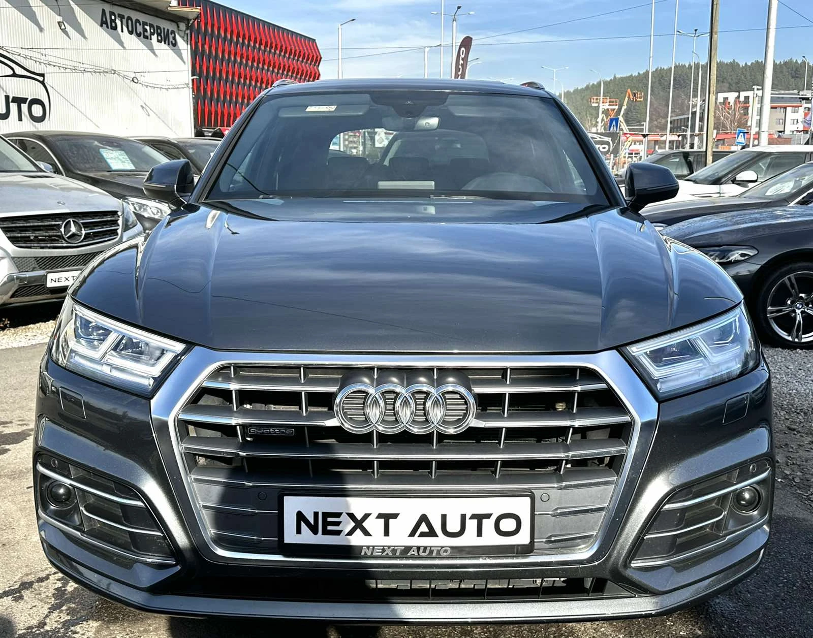 Audi Q5 2.0TDI 190HP S LINE PANO DISTRONIC LANE ASSIST - изображение 2