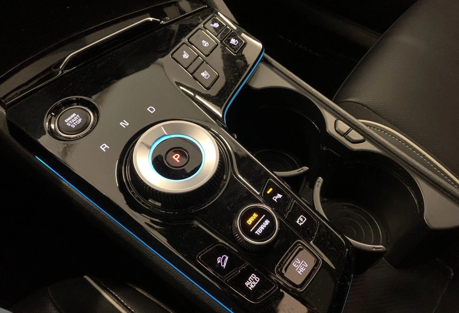 Kia Sportage GT-LINE* PLUG-IN* DISTR* PANO* 360CAM*  | Mobile.bg � ����������� 11