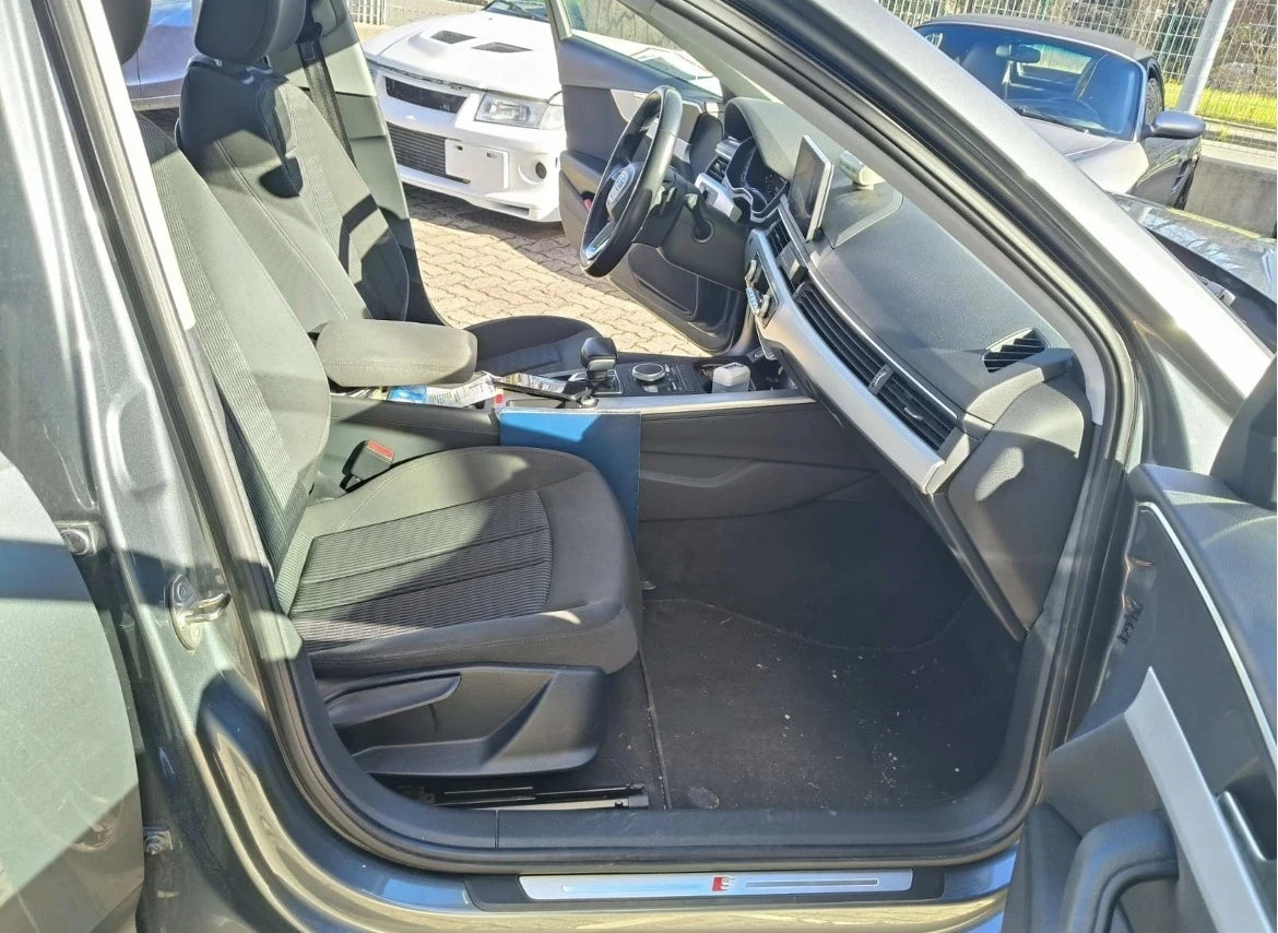 Audi A4 !!TOP-TOP-КАТО НОВА!!, снимка 10 - Автомобили и джипове - 53696787