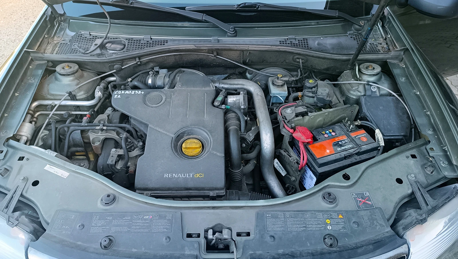 Dacia Duster 1.5DCi 90k.c, снимка 16 - Автомобили и джипове - 54309493