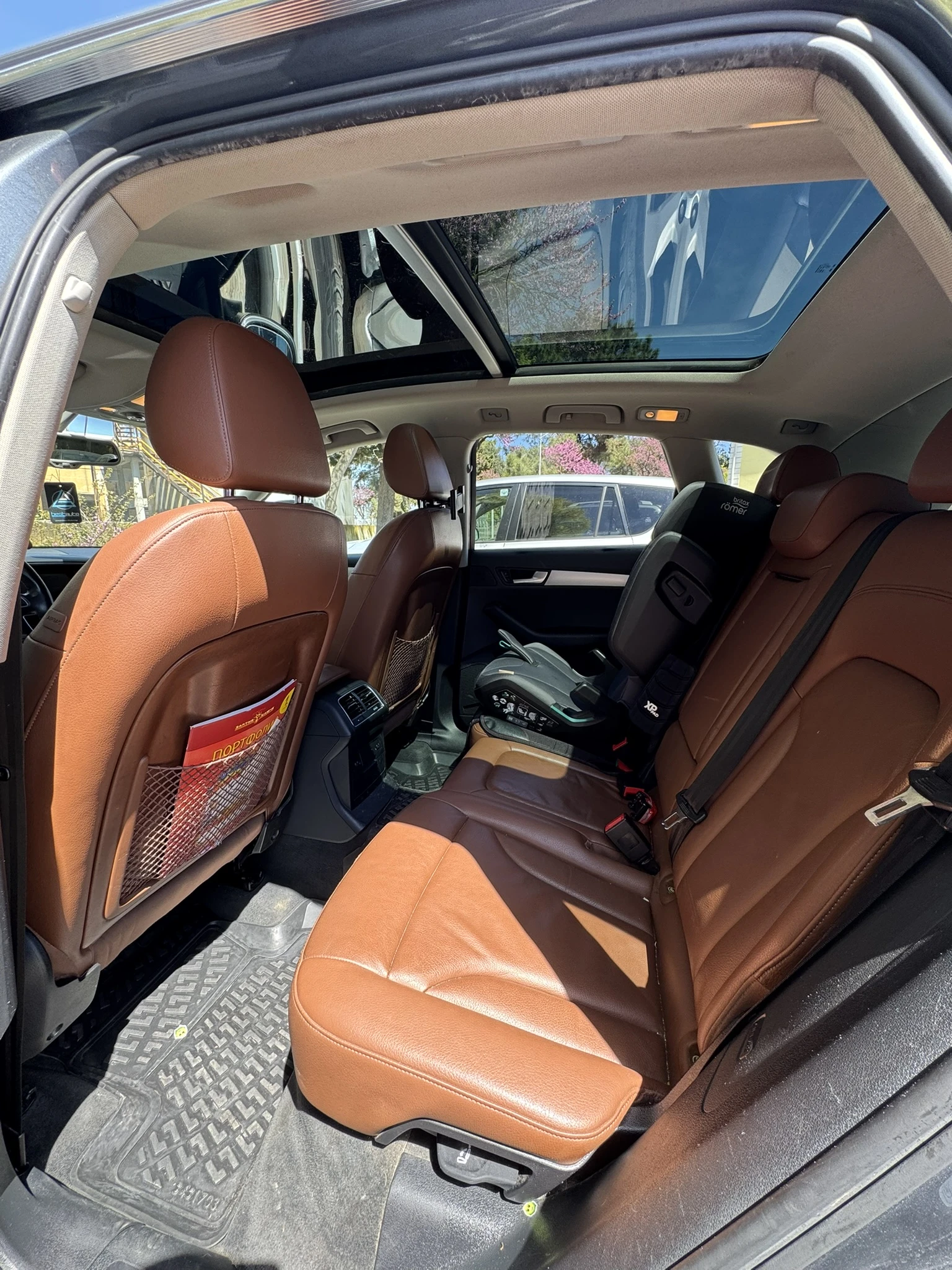 Audi Q5, снимка 8 - Автомобили и джипове - 54331137