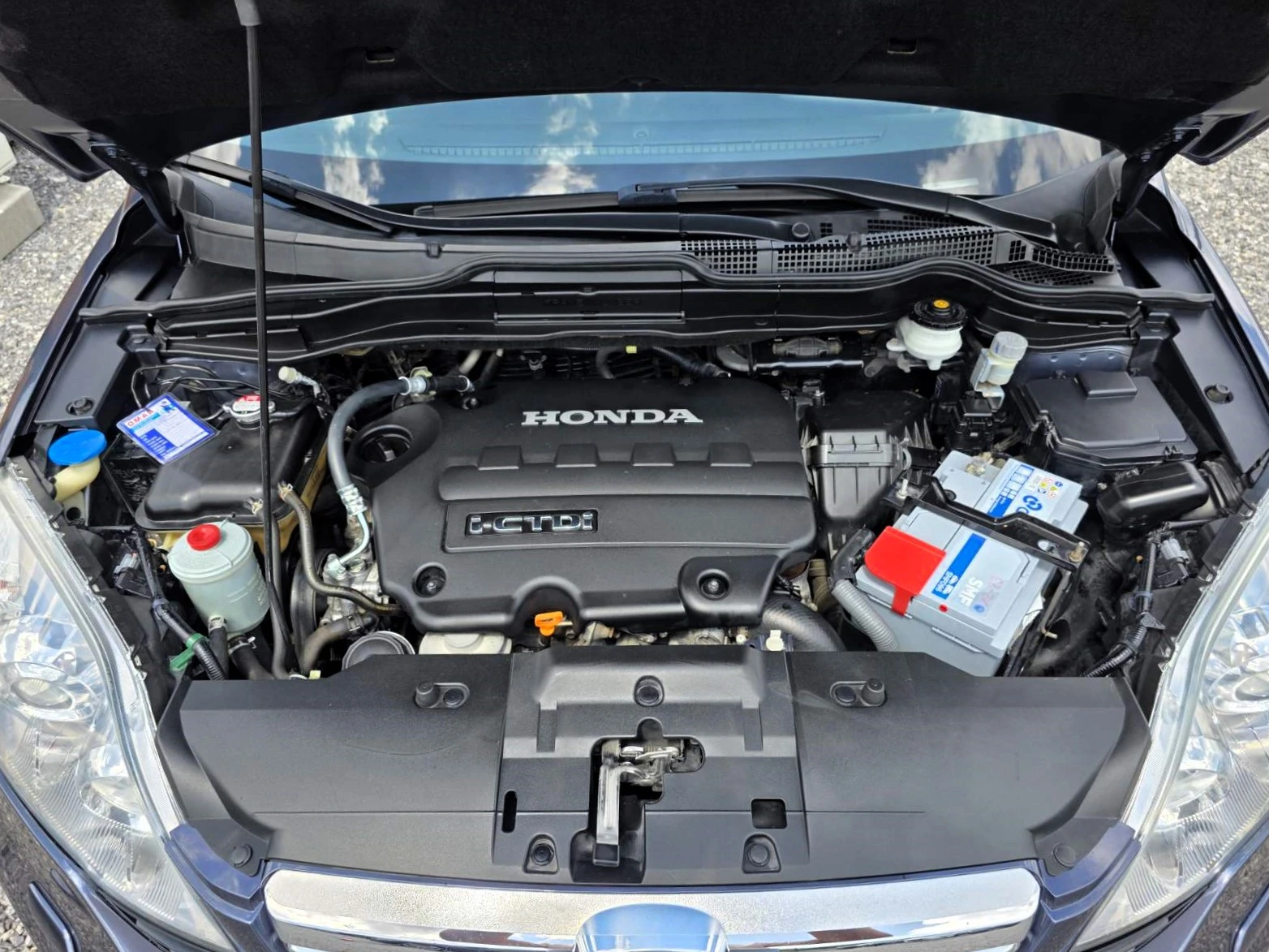 Honda Cr-v 2.2i-ctdi/4x4/Executive, снимка 16 - Автомобили и джипове - 54681115