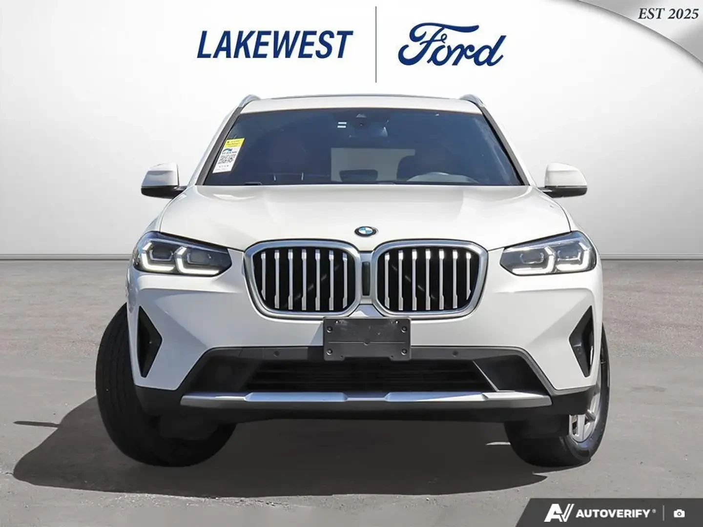 BMW X3 ПОДГРЕВ* 360КАМЕРА* ПАНОРАМА* LANE* ASSIST* , снимка 4 - Автомобили и джипове - 54942194