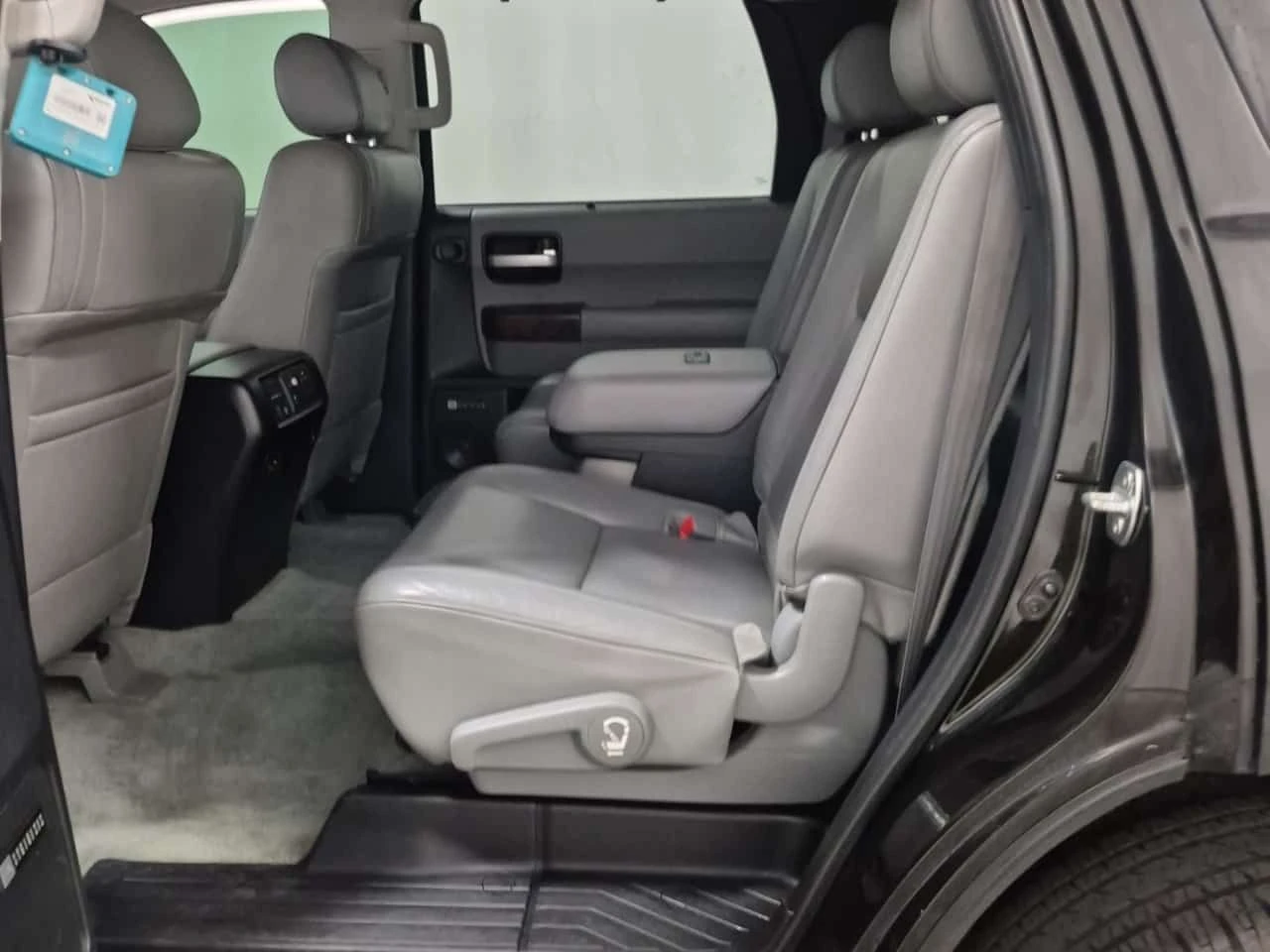 Toyota Sequoia  PLATINUM | ЦЕНА ДО БЪЛГАРИЯ | , снимка 12 - Автомобили и джипове - 55358861