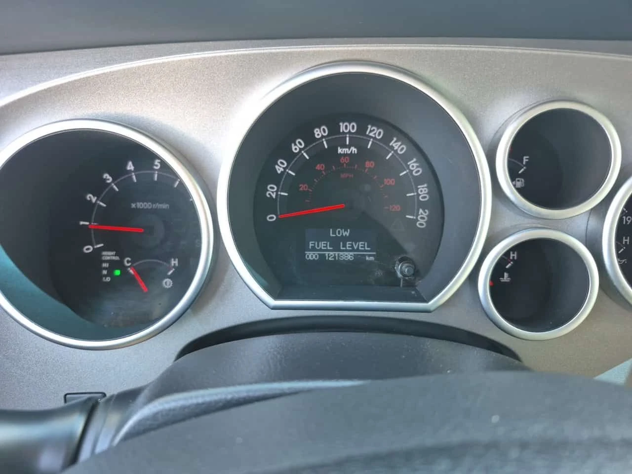 Toyota Sequoia  PLATINUM | ЦЕНА ДО БЪЛГАРИЯ | , снимка 10 - Автомобили и джипове - 55358861