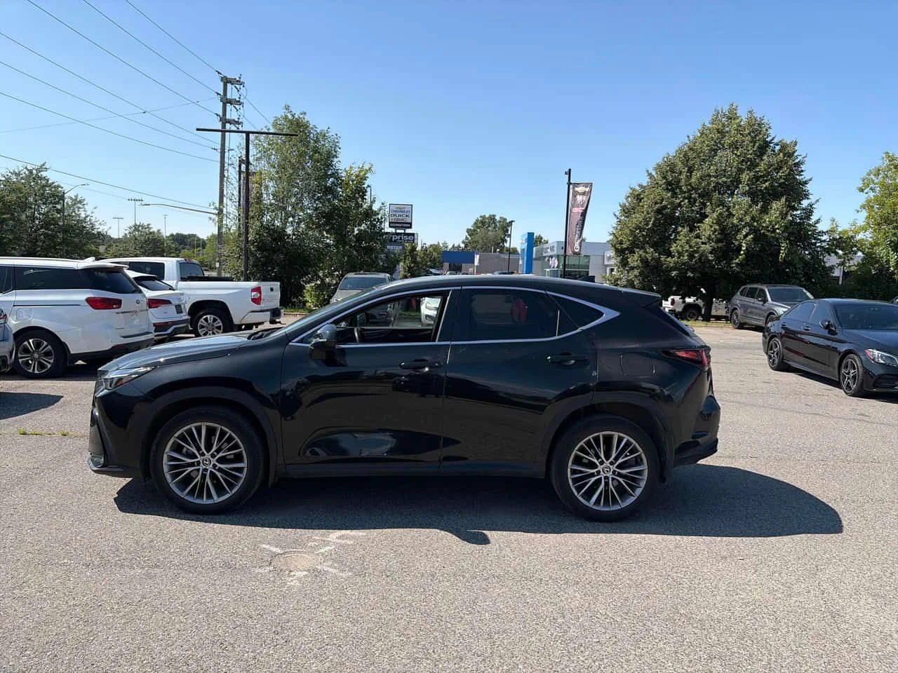 Lexus NX 350h ОБДУХВАНЕ / CAMERA / CARFAX / АВТОКРЕДИТ, снимка 2 - Автомобили и джипове - 55602383