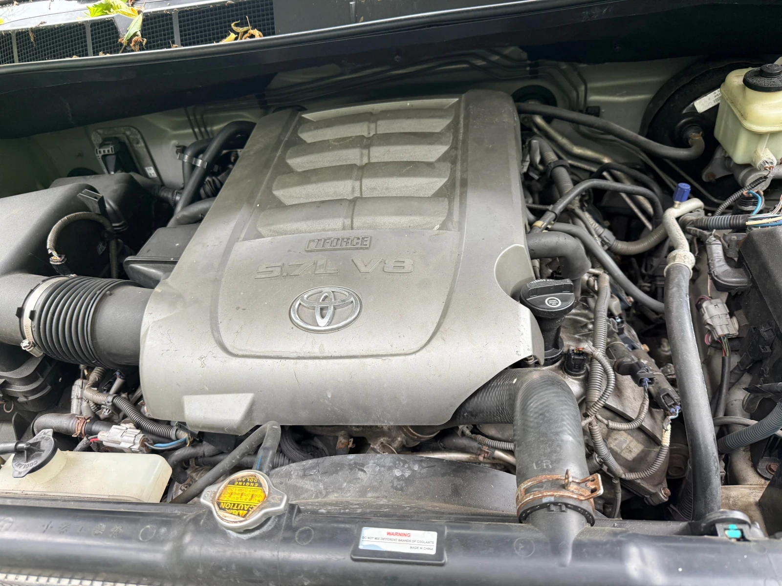 Toyota Tundra 5.7 , снимка 6 - Автомобили и джипове - 56367380