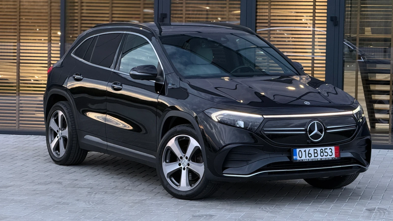 Mercedes-Benz EQA 250, EDITION 1, снимка 3 - Автомобили и джипове - 56683896