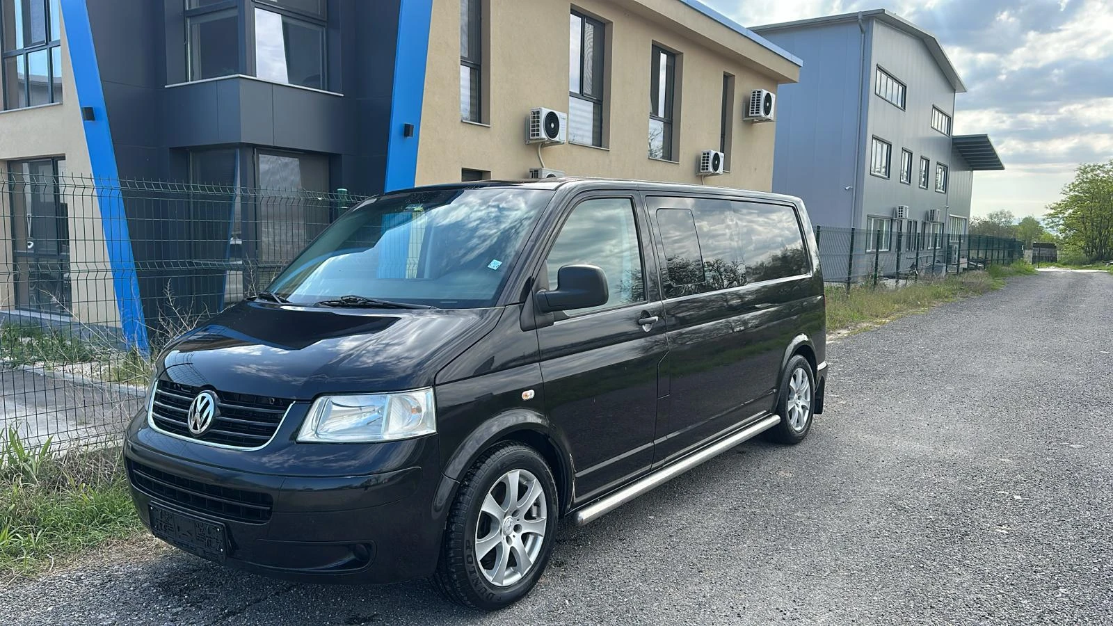 VW Transporter РЕГИСТРИРАН, снимка 1