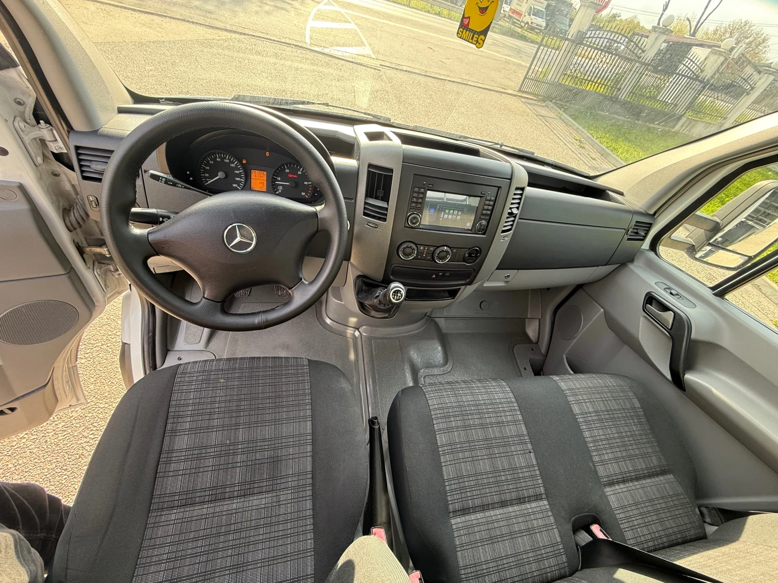 Mercedes-Benz Sprinter 519 САМОСВАЛ 4.50м КОШ* КЛИМАТИК, снимка 10 - Бусове и автобуси - 54417356