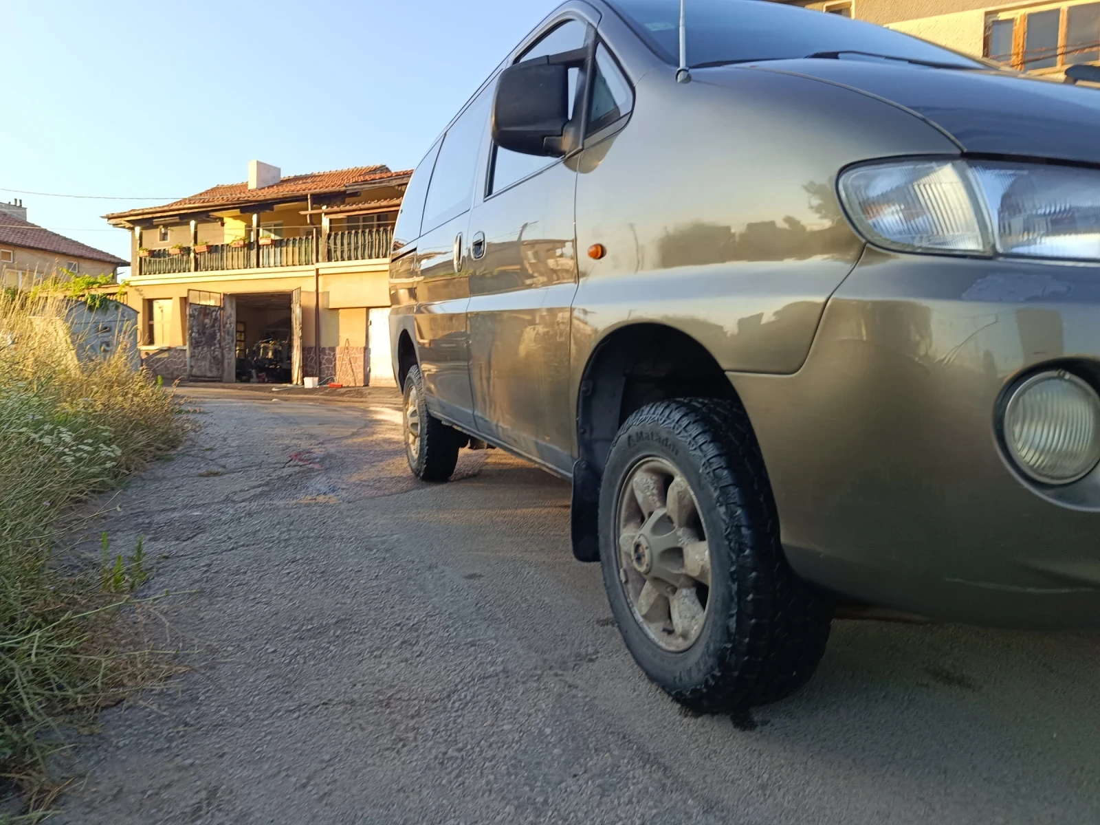 Hyundai H1, снимка 3 - Бусове и автобуси - 55391386