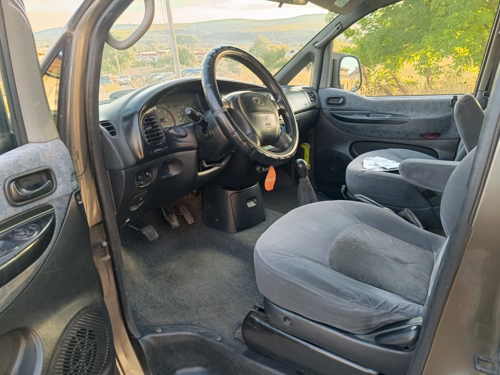 Hyundai H1, снимка 16 - Бусове и автобуси - 55391386