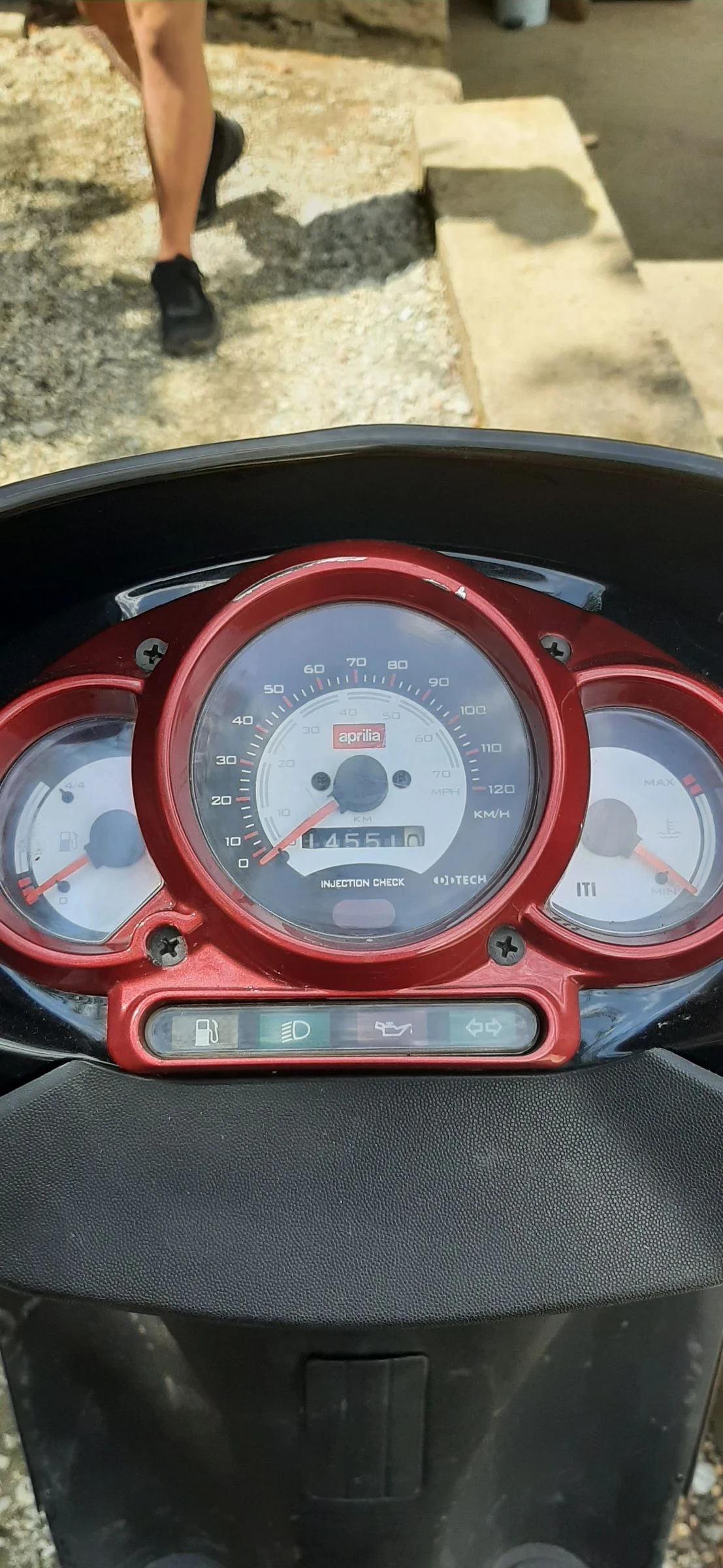 Aprilia Sr  - изображение 4