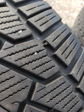 Гуми Зимни 265/45R20, снимка 5