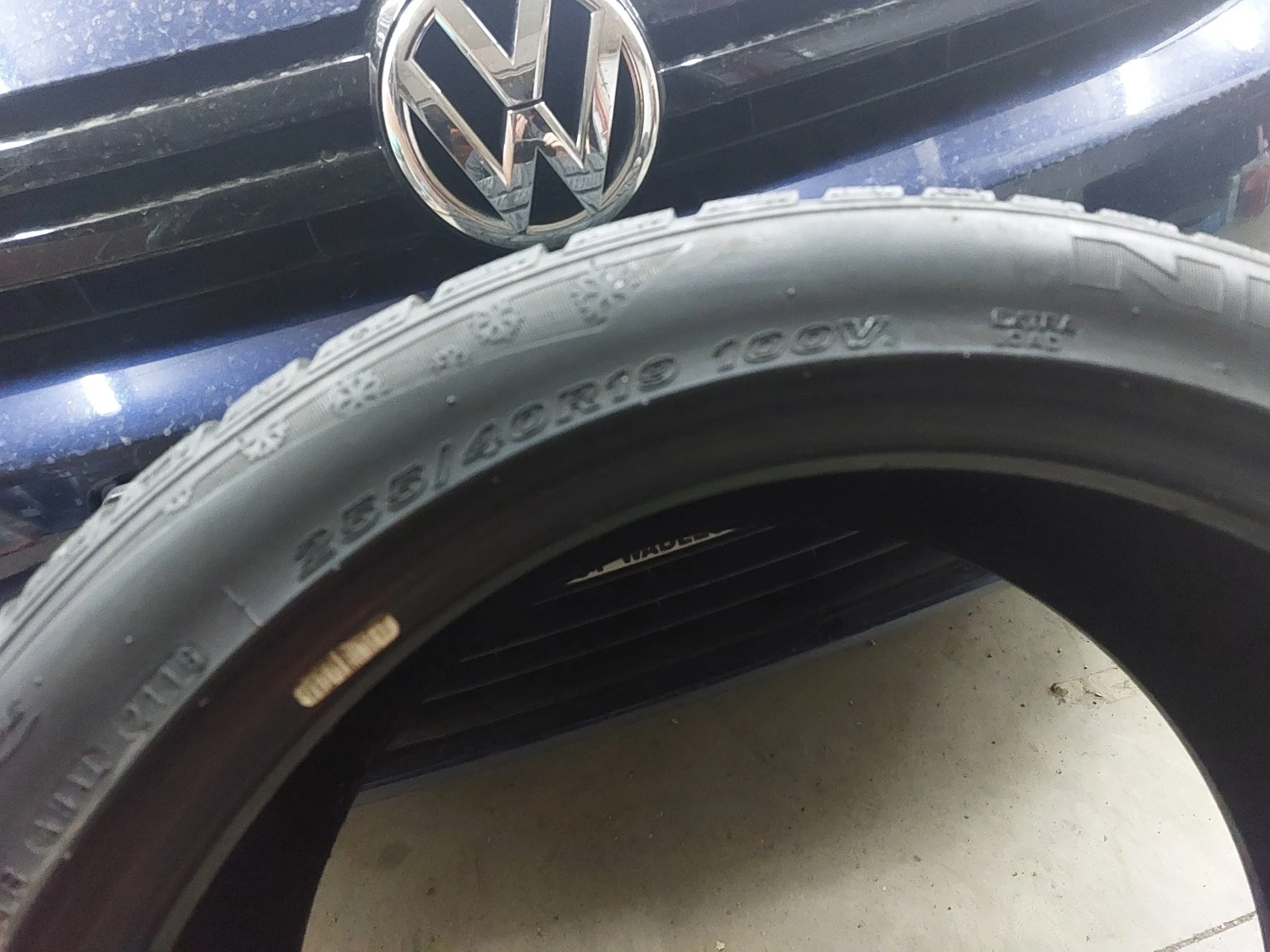  255/40R19 | Mobile.bg   6