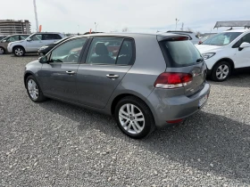 VW Golf 1.6 TDI AVTOMAT НАПЪЛНО ОБСЛУЖЕН!!!, снимка 4