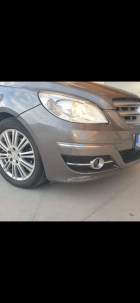 Mercedes-Benz B 180 Facelift, снимка 8