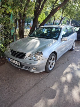     Mercedes-Benz C 220