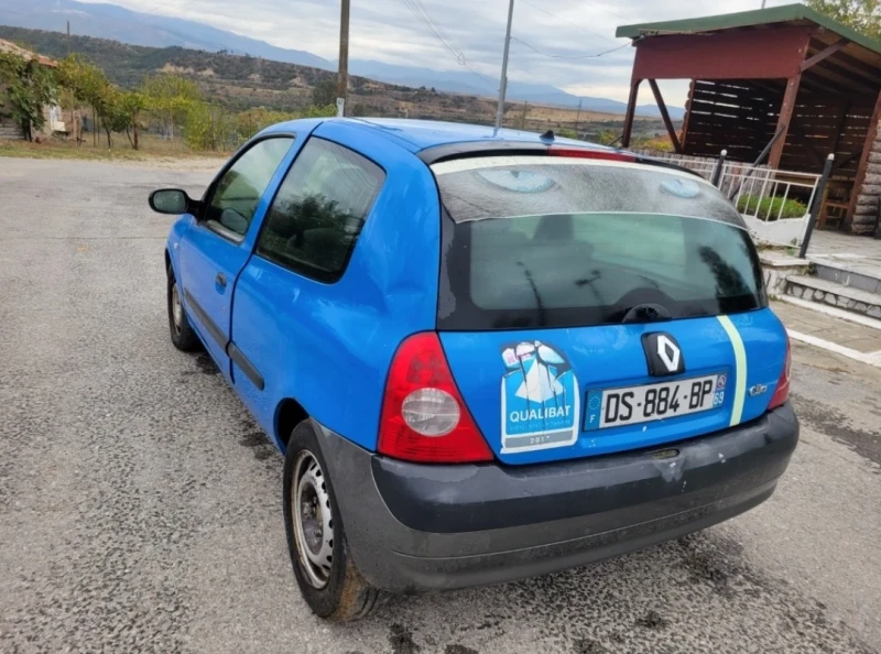 Renault Clio 1.5 dci, снимка 5 - Автомобили и джипове - 47683150