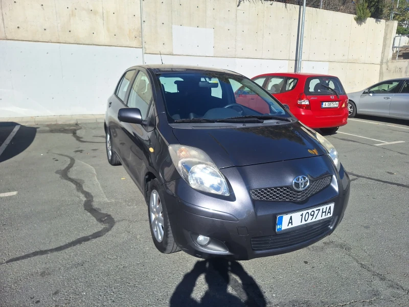 Toyota Yaris, снимка 4 - Автомобили и джипове - 47726431