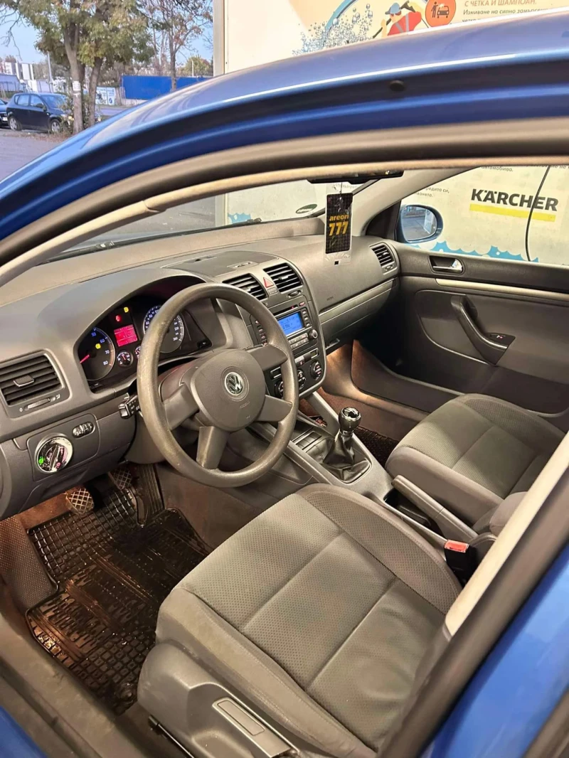 VW Golf, снимка 5 - Автомобили и джипове - 47961435