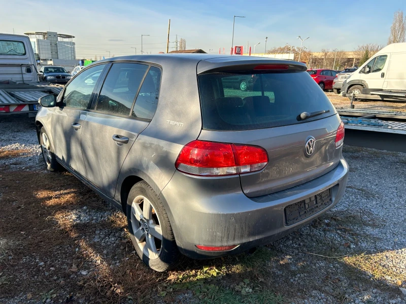 VW Golf 1.2 tsi, снимка 3 - Автомобили и джипове - 48101138