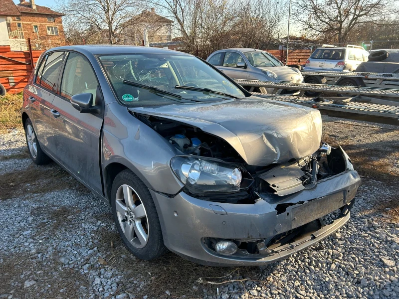 VW Golf 1.2 tsi, снимка 1 - Автомобили и джипове - 48101138