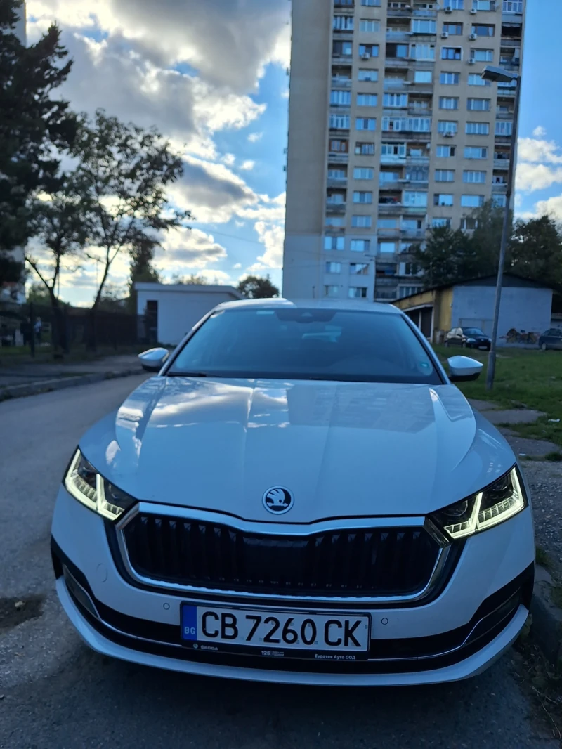 Skoda Octavia, снимка 4 - Автомобили и джипове - 48111410