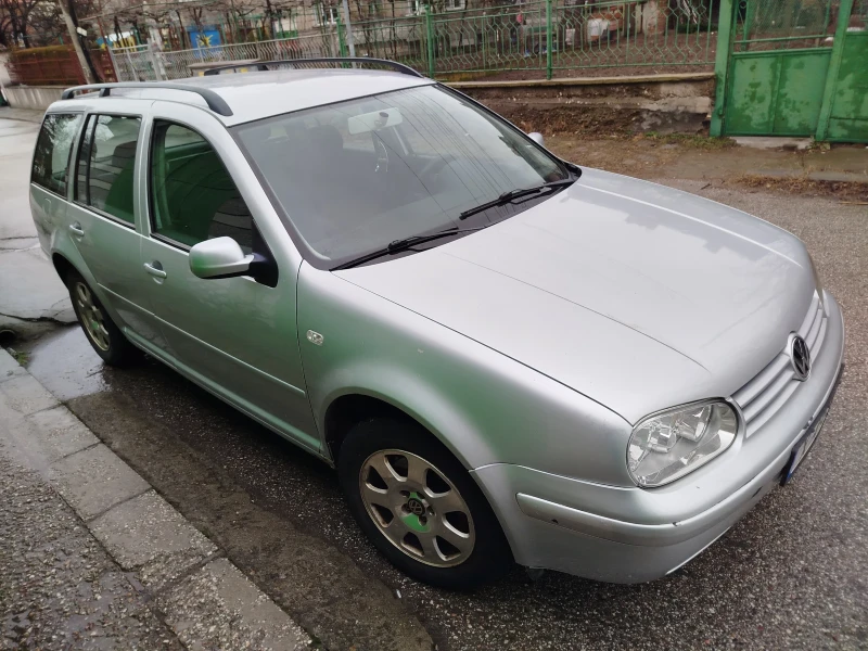 VW Golf, снимка 5 - Автомобили и джипове - 49171219